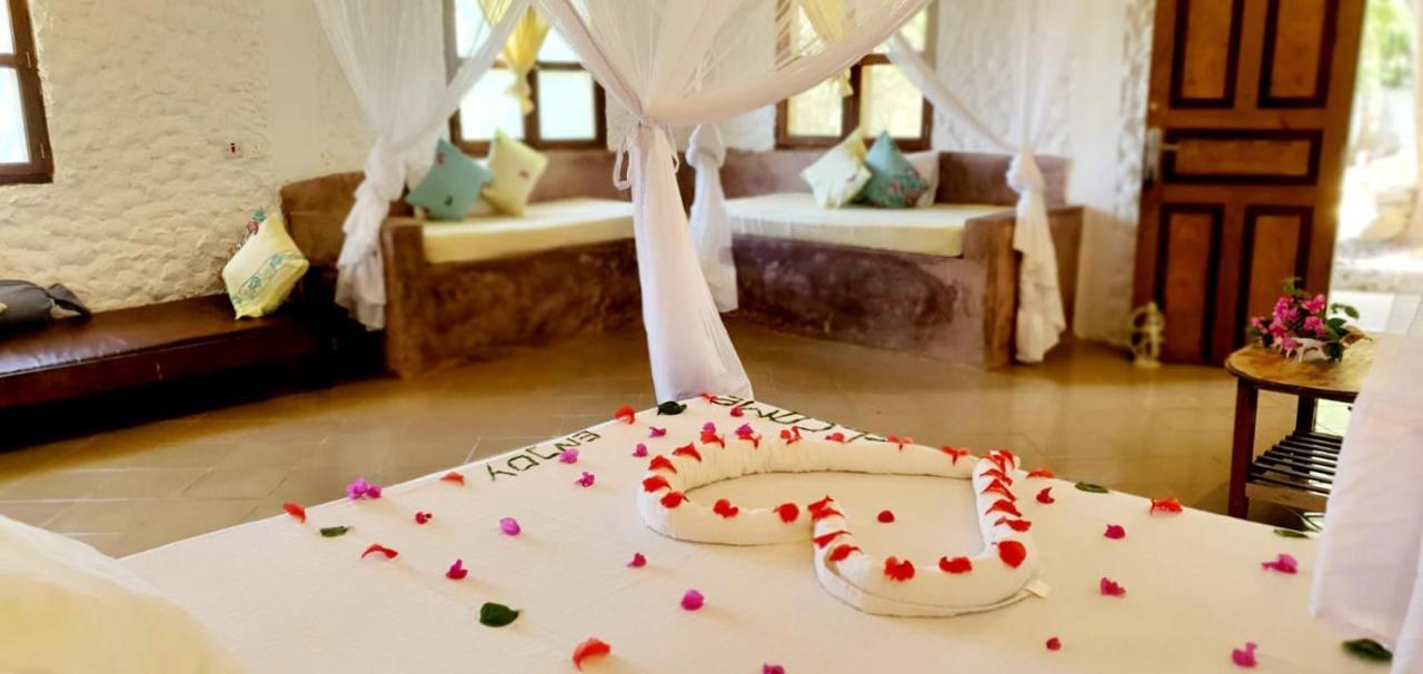 Bahati Villa キウェンワ エクステリア 写真