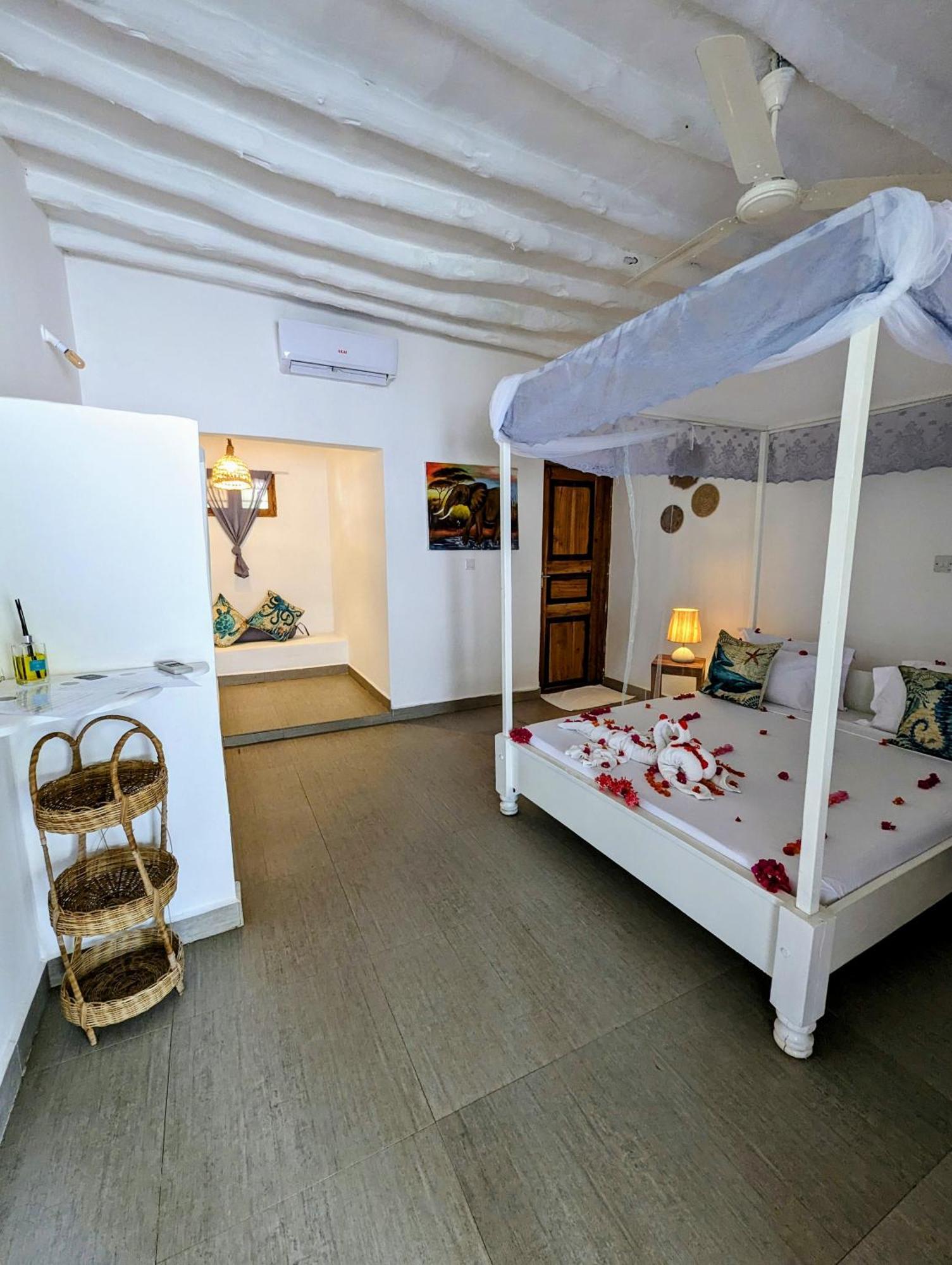 Bahati Villa キウェンワ エクステリア 写真
