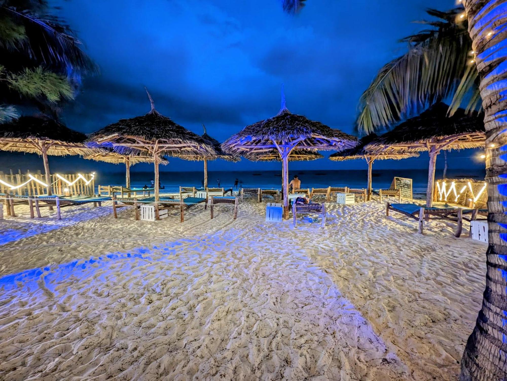 Bahati Villa キウェンワ エクステリア 写真