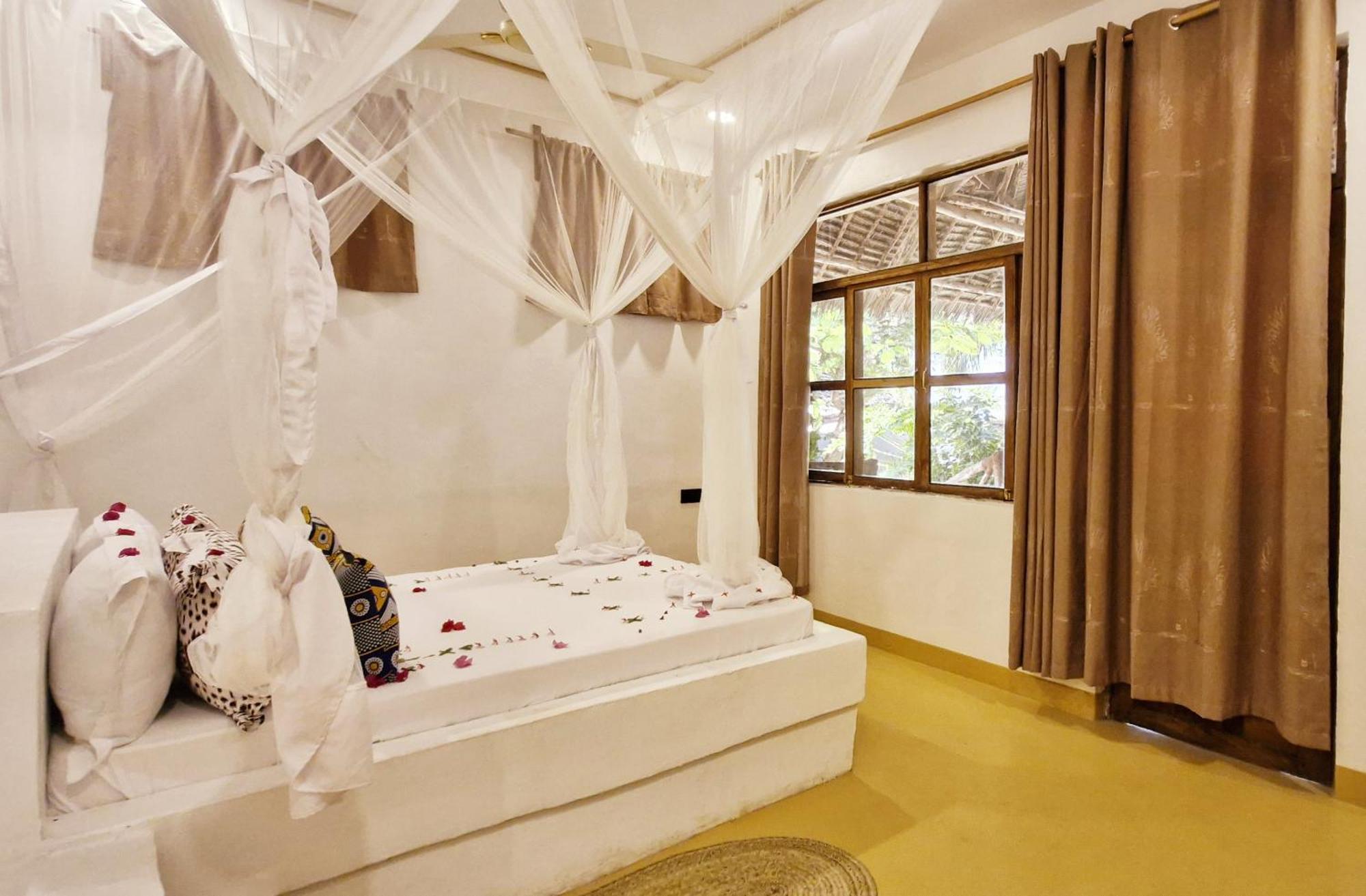 Bahati Villa キウェンワ エクステリア 写真