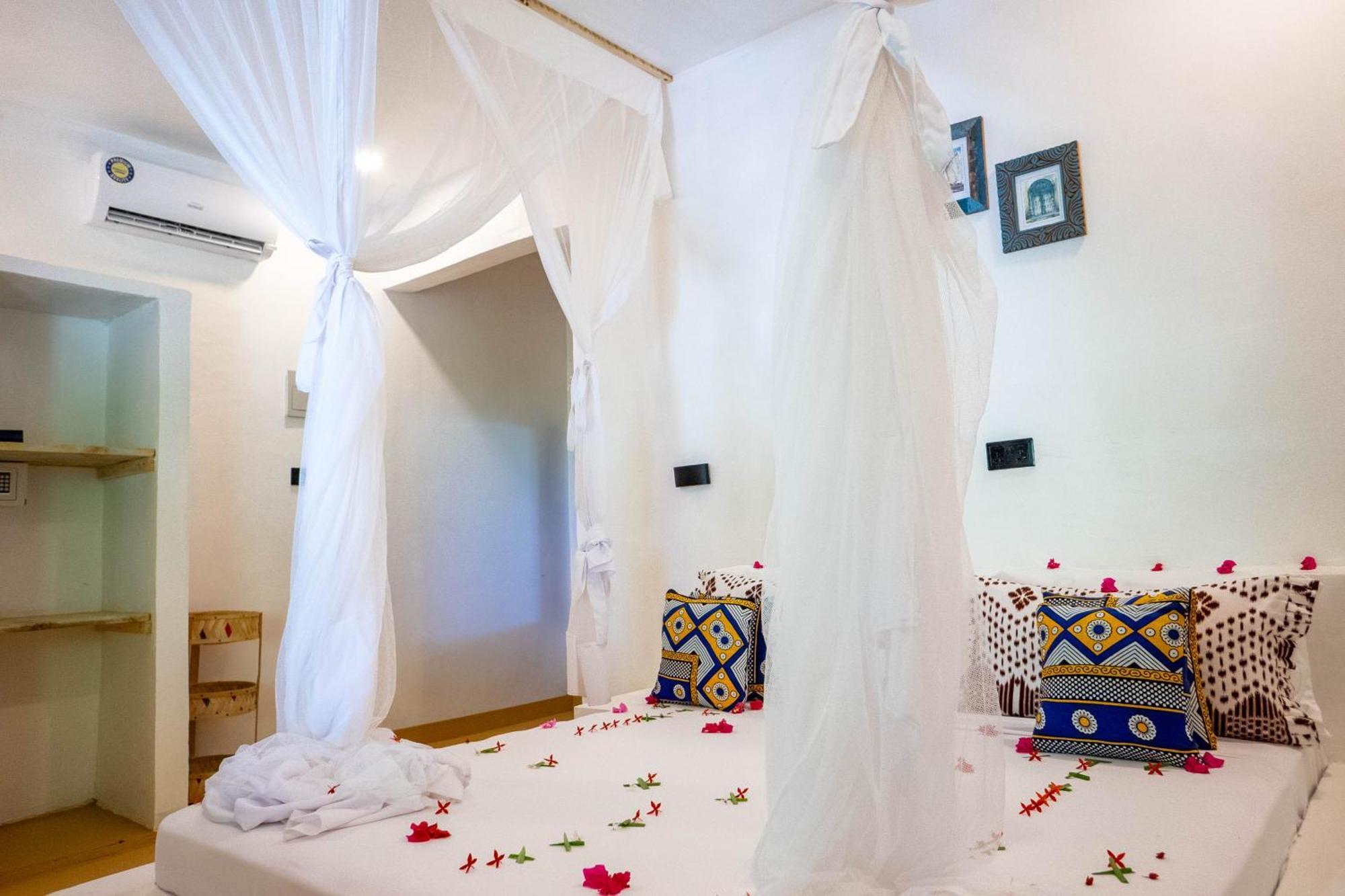 Bahati Villa キウェンワ エクステリア 写真