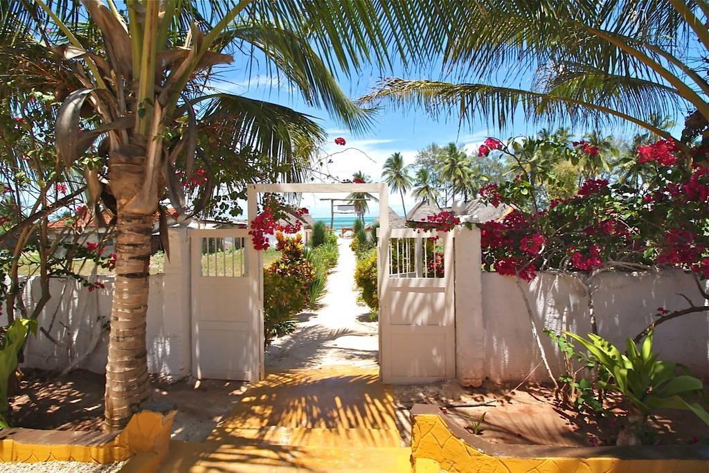Bahati Villa キウェンワ エクステリア 写真